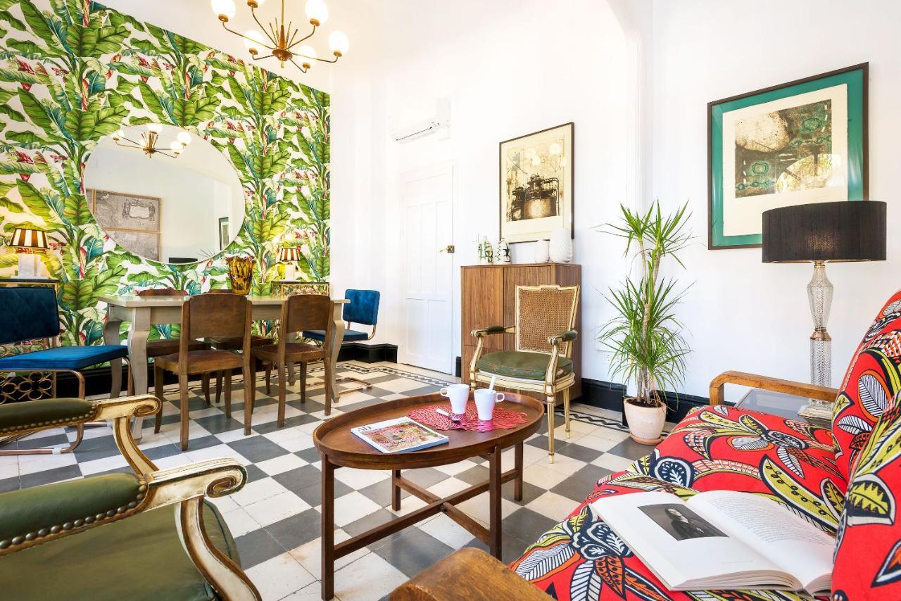 Genteel Home Romanilla Grenade Extérieur photo